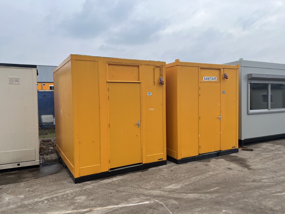 Afbeelding bij Toiletunit / sanitair unit 