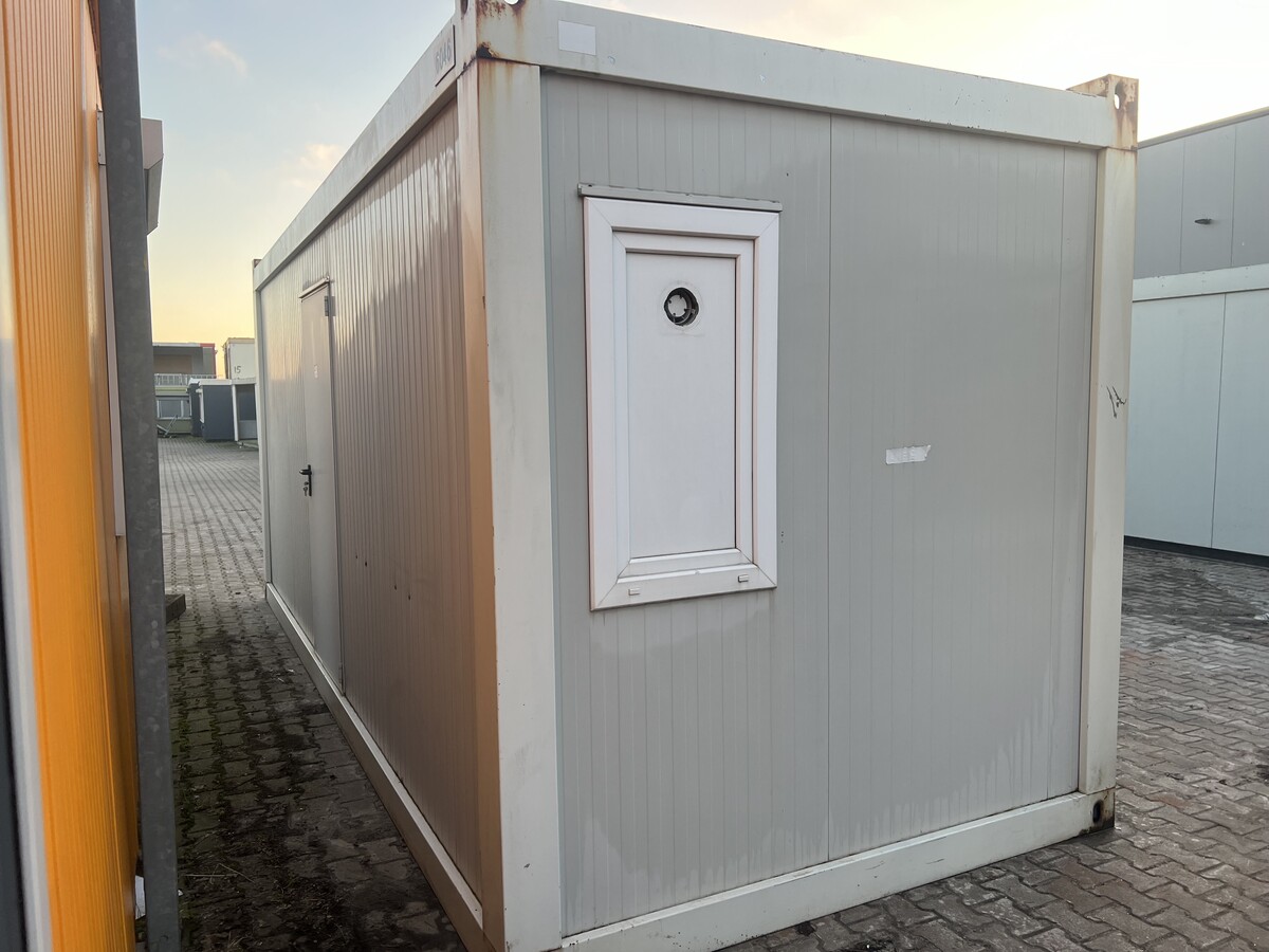 Afbeelding bij Douche unit / Sanitair unit 